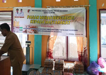 Foto : Pasar Murah Bersubsidi Kepada Masyarakat Dalam Rangka HKBN) Menyambut Natal Dan Tahun Baru Serta Penangan Inflasi Daerah, Selasa (16/12/2025)