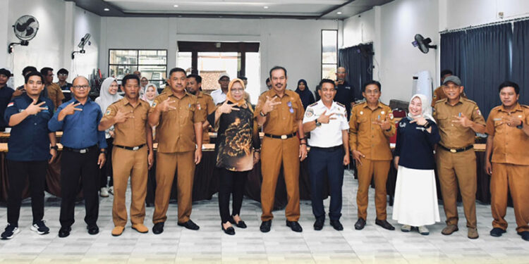 Foto : Seminar Akhir Penyusunan Master Plan dan Detail Engineering Design (DED) Kepulauan Togean di Hotel Lawaka, Senin (15/12/2025).