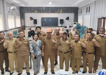 Sekda Tojo Una-Una, Alfian Matajeng, SPd.,M.A.P. Hsadiri kegiatan Sosialisasi Skema EFT dan TAKE yang digelar di Ruang Rapat Kantor Bupati Tojo Una-Una, Selasa (27/1/2026).