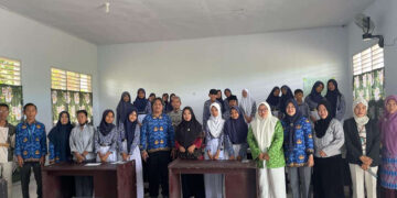 Fatayat NU Touna dan DPD IpeKB Ratolindo Kolaborasi Bentuk SSK dan BRUS, Rabu, 9 /4/2026, di SMP Alkhairaat.