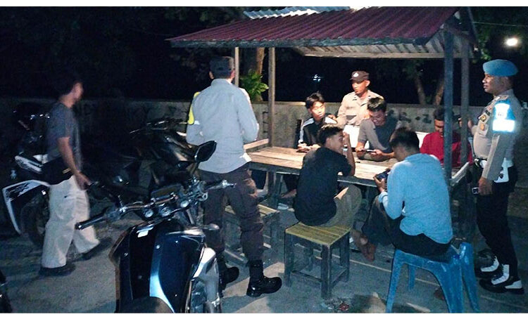 KRYD Polres Tojo Una Una Dipimpin Kasatnarkoba IPTU Rizal Poli’i. Sabtu malam, 18 April 2026