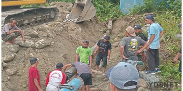Perumda Ue Tanah Tojo Una-Una mengebut perbaikan pipa distribusi air bersih yang mengalami kerusakan di Sungai Saluaba, Kecamatan Ampana Kota,  Sabtu, 18 April 2026