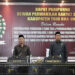 Hj. Surya, S.Sos., M.Si., menghadiri Rapat Paripurna DPRD Kabupaten Tojo Una-Una yang membahas dua rancangan peraturan daerah (Ranperda) strategis di ruang sidang utama DPRD Kabupaten Tojo Una-Una, Rabu, 20 Mei 2026.