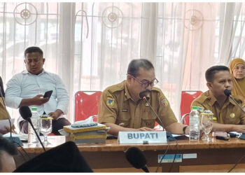 Sekretaris Daerah (Sekda) Kabupaten Tojo Una-Una, Alfian Matajeng, S.Pd., M.AP., hadir langsung mewakili Pemerintah Daerah dalam Rapat Dengar Pendapat (RDP) lintas sektor yang digelar oleh Komisi III DPRD Tojo Una-Una pada Senin, 15 Juni 2026