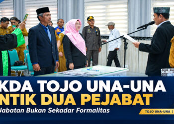 Foto : Prosesi pelantikan dan pengambilan sumpah jabatan dua pejabat baru di Ruang Rapat Bupati oleh Sekretaris Daerah Kabupaten Tojo Una-Una, Alfian Matajeng pada Senin (12 Oktober 2026).